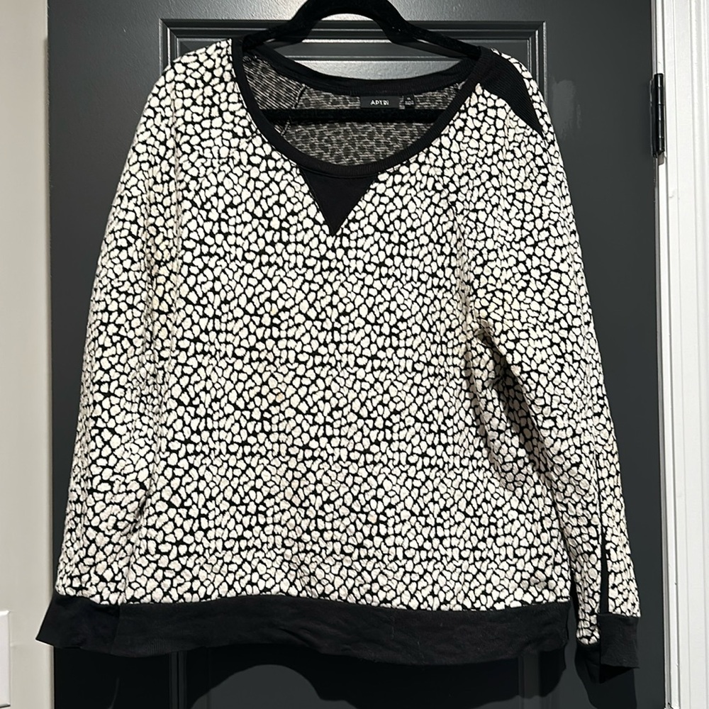 Apt. 9 sweater blouse